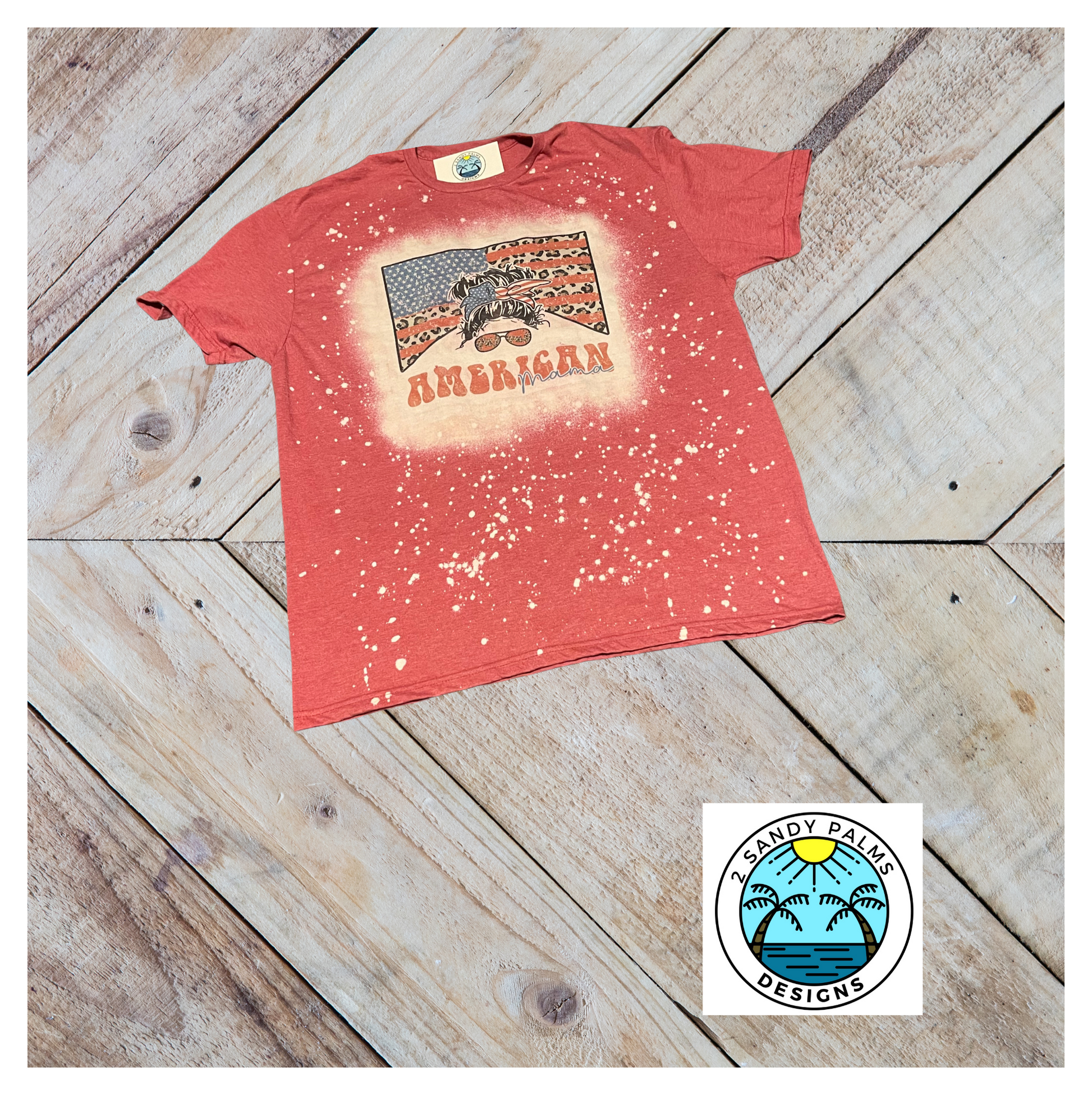 Red American Mama T-shirt Bleached